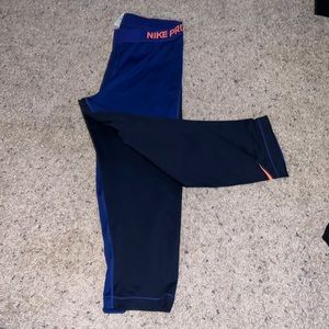 Nike Pro 2-tone crop legging